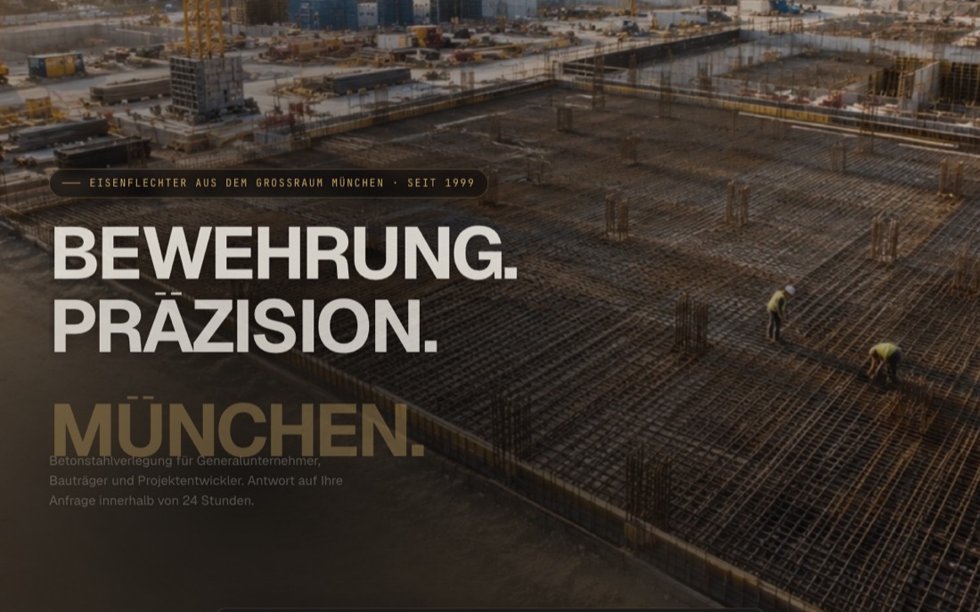 Startseite von Guraziu Bau, Eisenflechter München: Luftbild einer Großbaustelle mit Bewehrungsstahl und der Überschrift Bewehrung. Präzision. München.